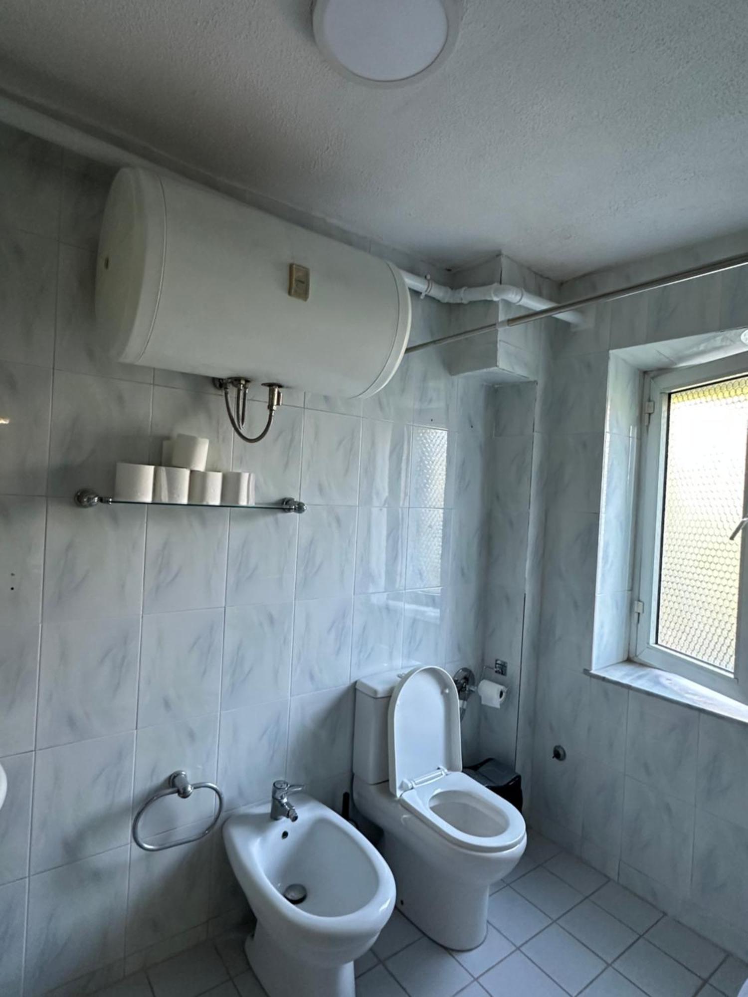 Central Apartments Тирана